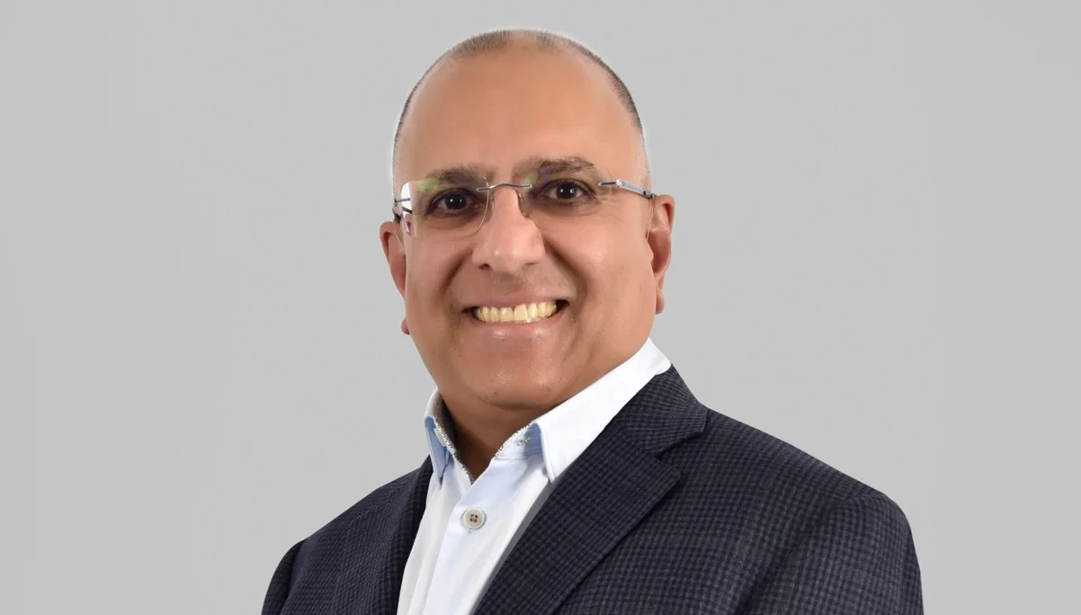 Dr Shreekant Thakkar, Chief Researcher Dr Shreekant Thakkar, Chief Researcher