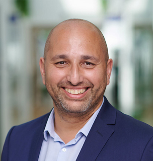 Commentary: [Attributed to Prof. Mérouane Debbah, Senior Scientific AI Advisor, TII]