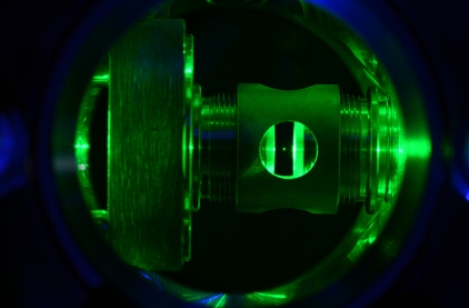 Researchers slow rotation to quantum thresholds